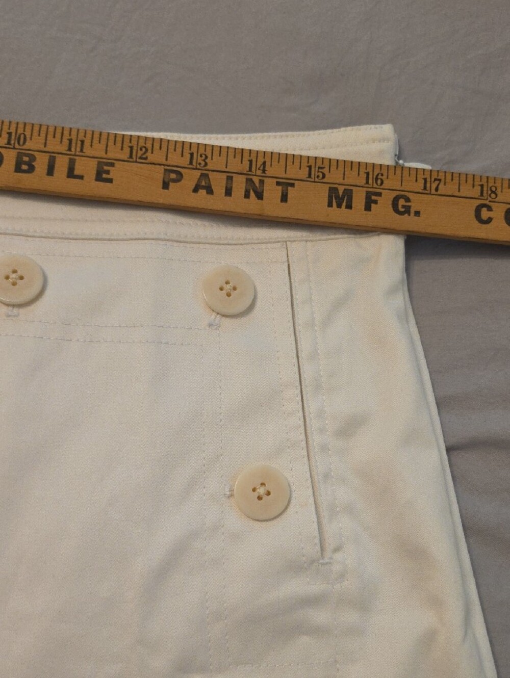 Brooks Brothers White Button-Front Bermuda Shorts - Picture 11 of 14